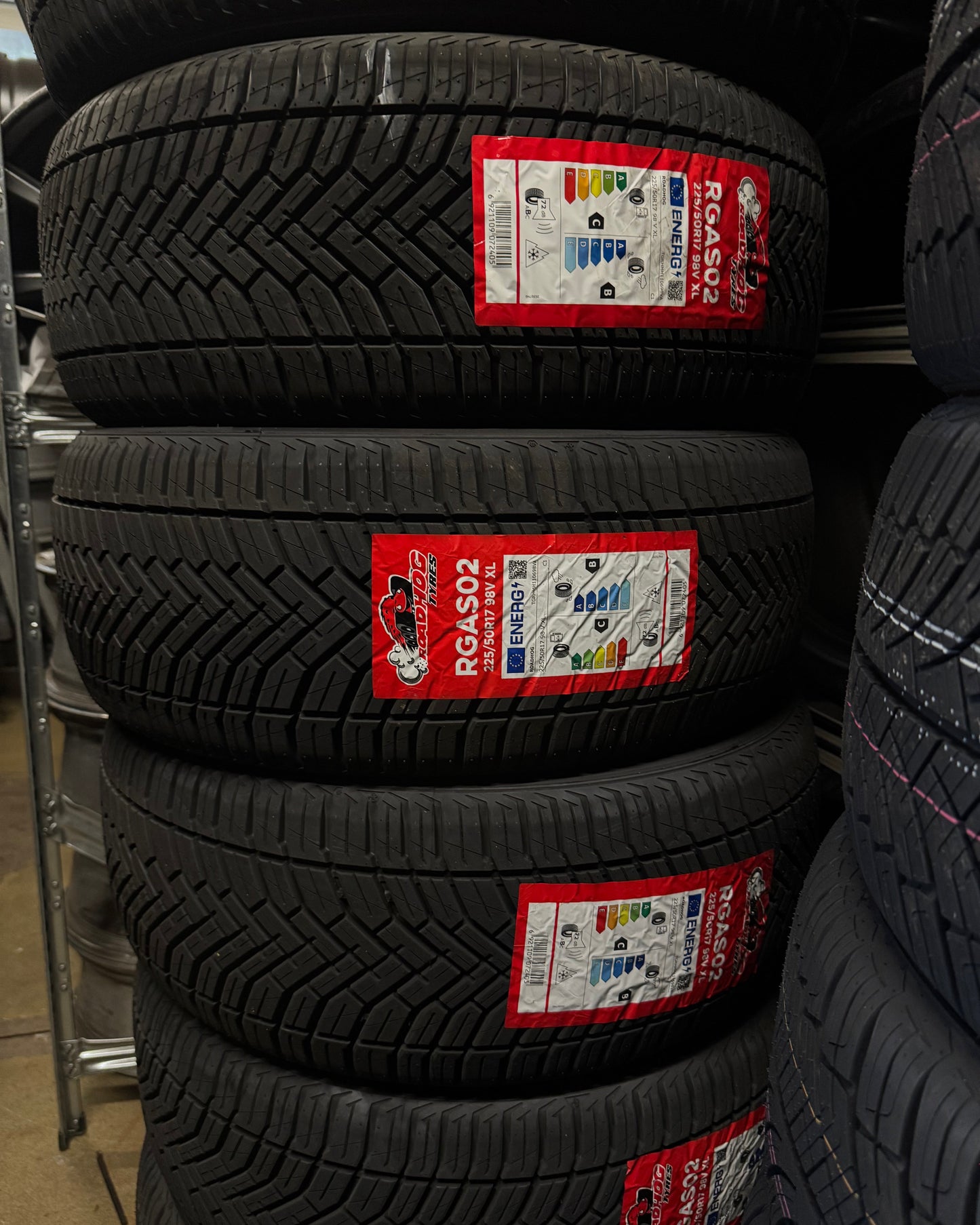 225/50/R17 Ganzjahresreifen Neu inklusive Montage Allwetterreifen