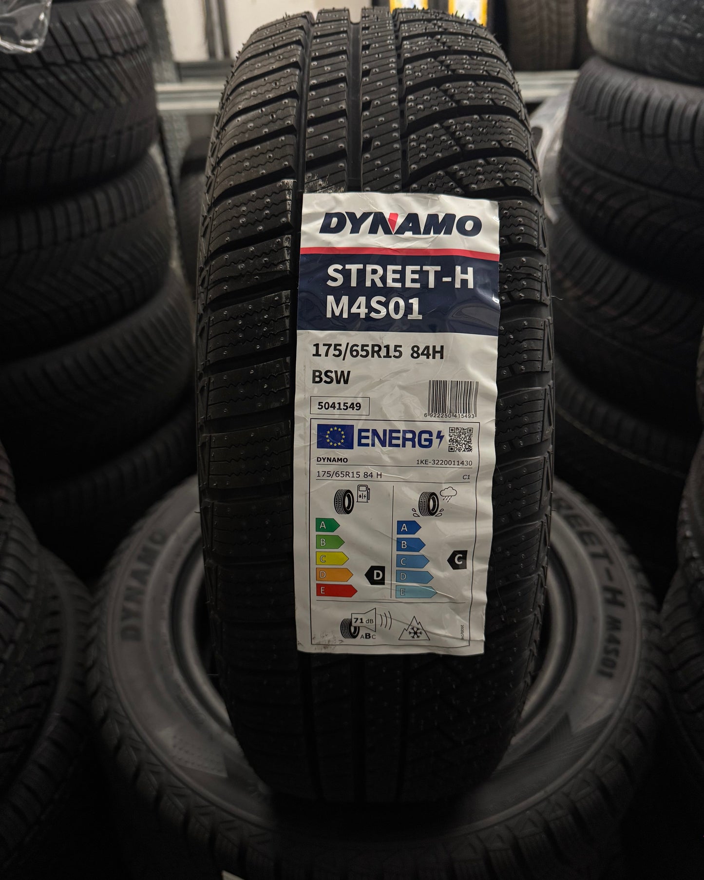 175/65/R15 Ganzjahresreifen Neu inklusive Montage Allwetterreifen