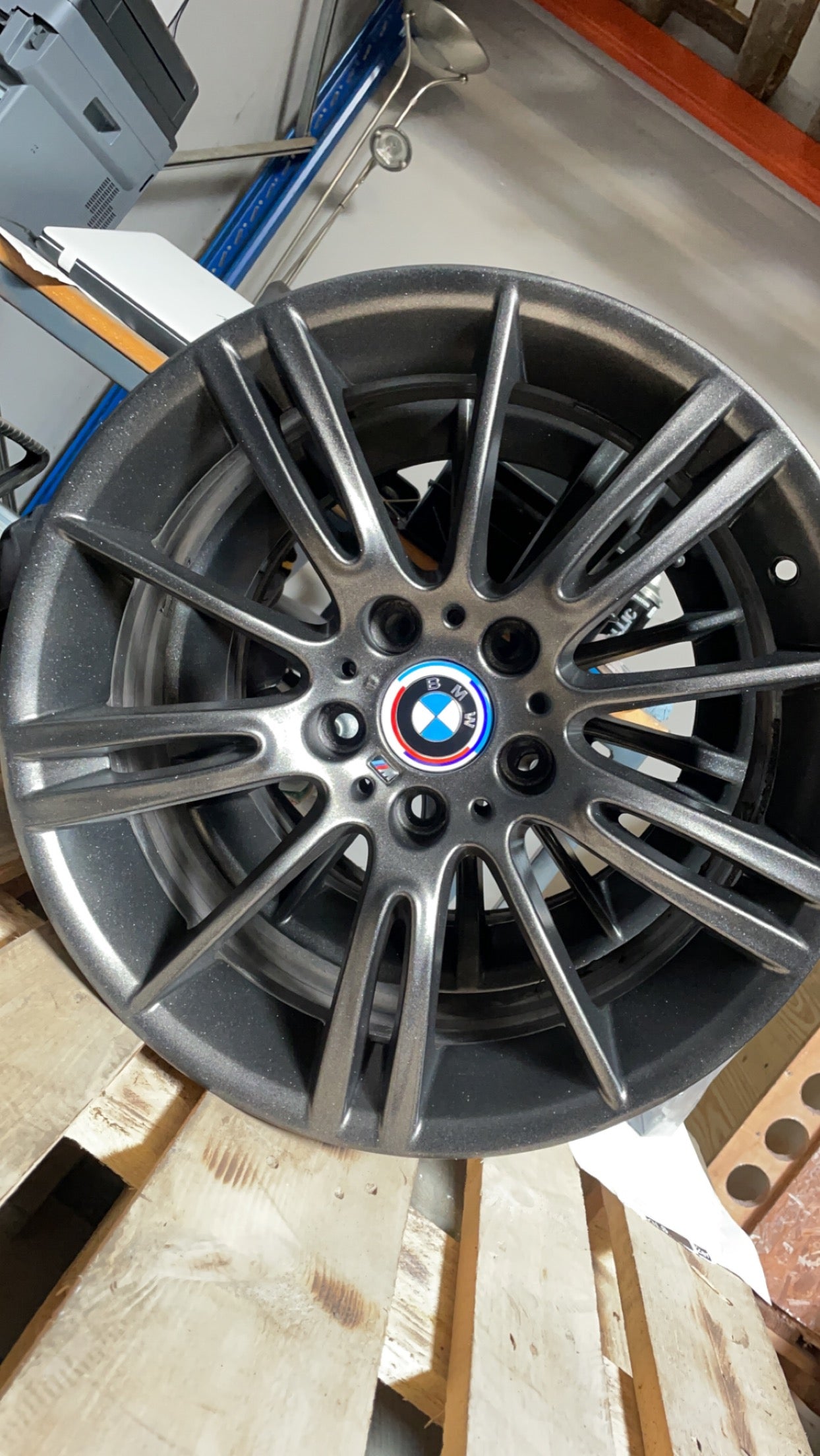 Felgenaufbereitung & Komplettlackierung – ab 30 € pro Felge